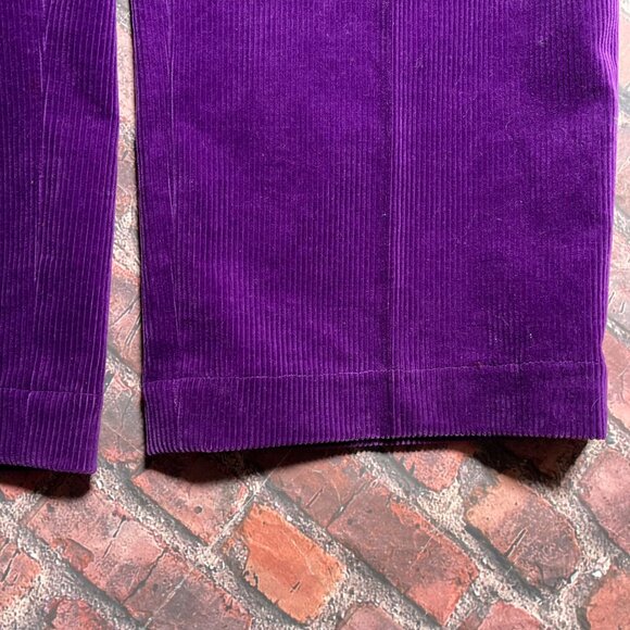 Sold - Picture 3 of 9